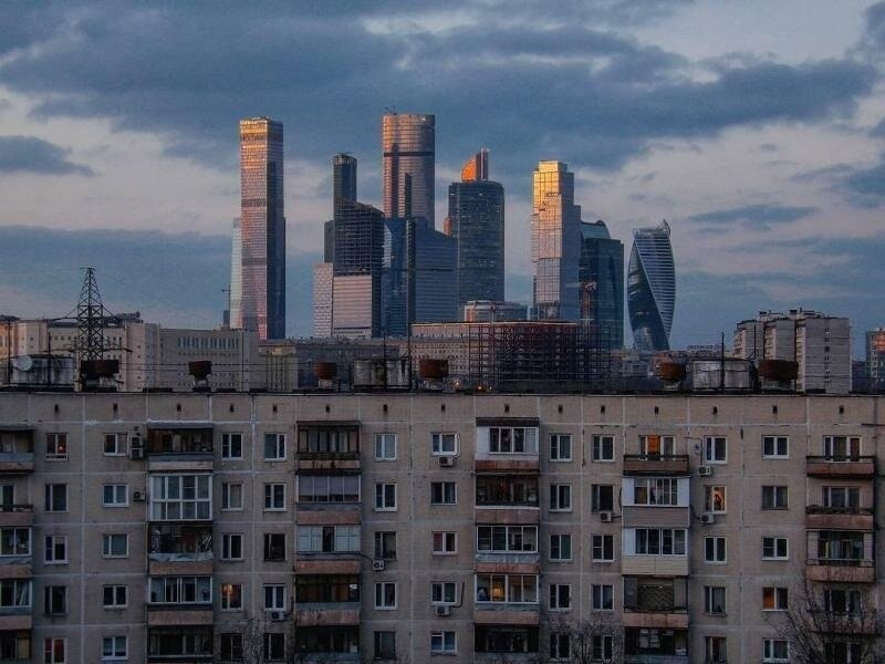 Современная Москва: панельки, промзоны и текстурный язык города